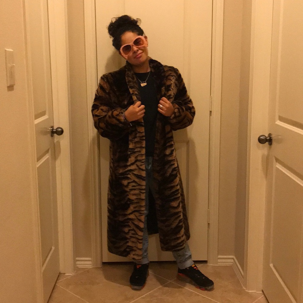 Candance Originals Tiger striped Faux Fur Coat